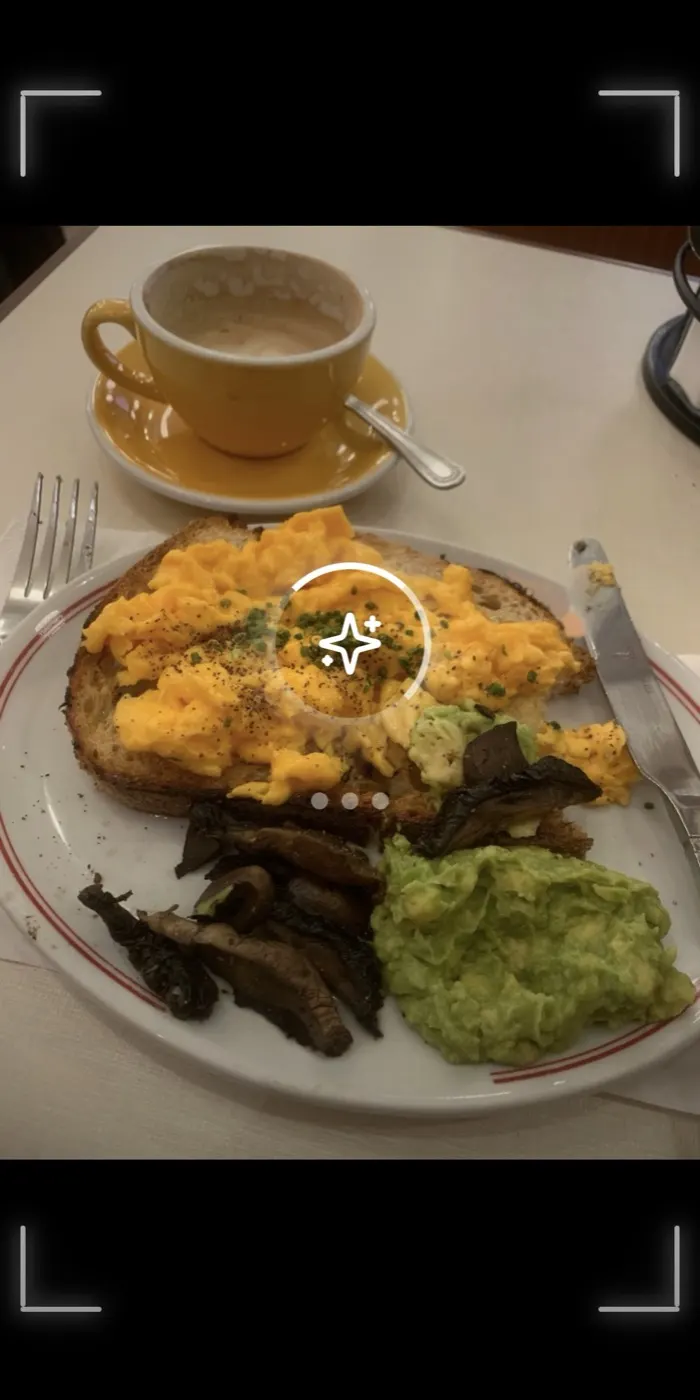 Plate-wise camera pointed at a breakfast plate